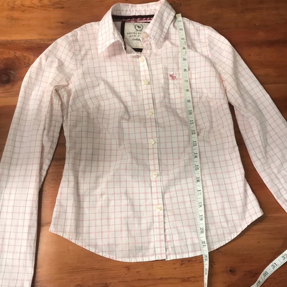 Abercrombie & Fitch pink plaid women’s button down - Picture 9 of 11